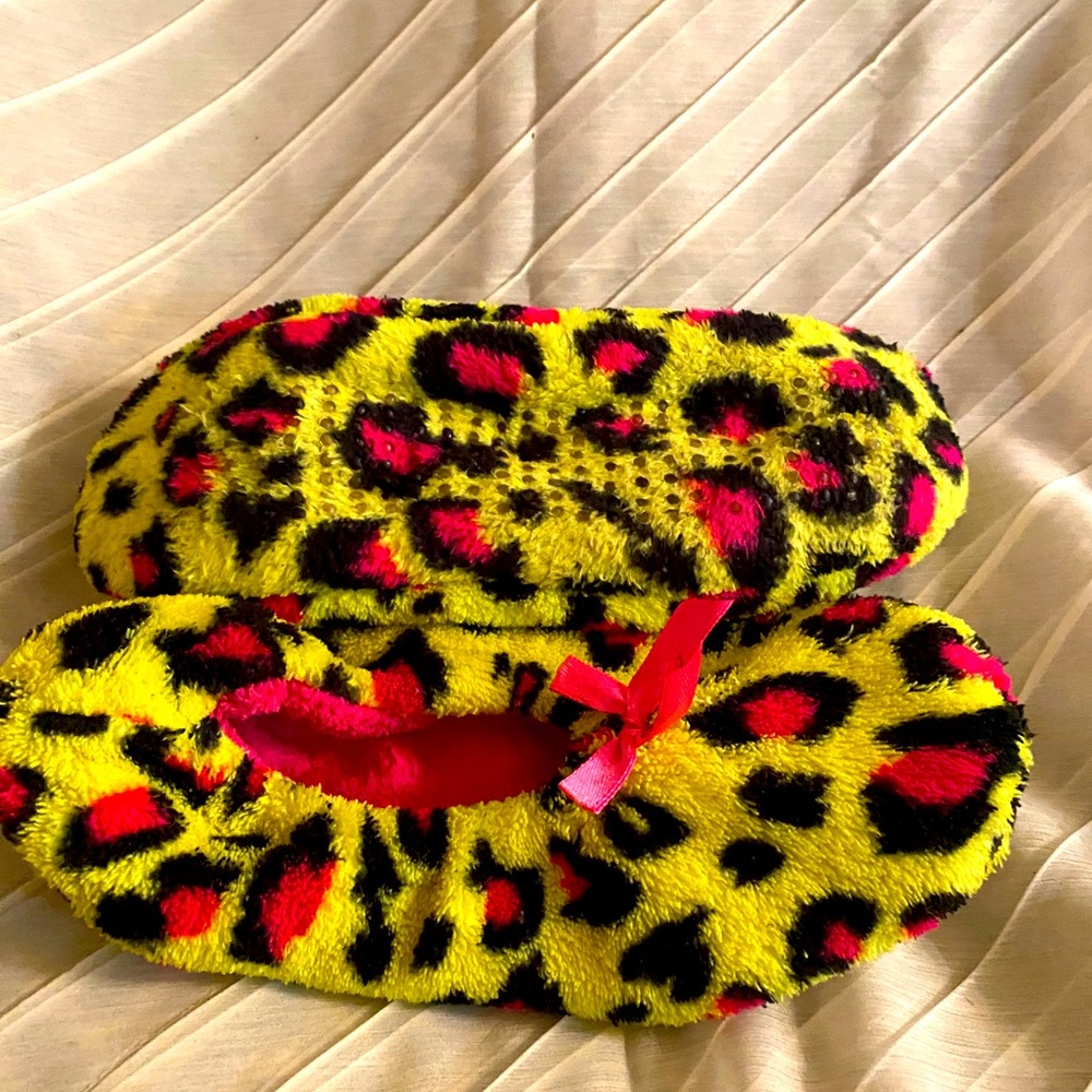 Women slippers 💐